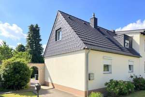 Großzügiges Grundstück mit Bestandshaus - Sanierung, Erweiterung oder Neubau denkbar