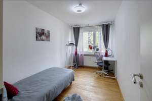Möbliert:  Balkonwohnung mit Blick in den Gemeinschaftsgarten – Die vollständige Adresse der Immobilie erhältst du vom Anbieter., 81475 Fürstenried-West, München – Vorschaubild 5