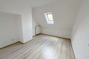 Gemütliche Dachgeschosswohnung in Gelsenkirchen Scholven – Kirchhellenstr. 238, 45896 Scholven, Gelsenkirchen – Vorschaubild 3