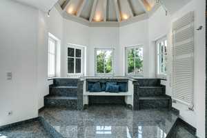Exklusive Villa mit einzigartigem Baustil und parkähnlichem Grundstück – Bad Tölz-Wolfratshausen (Kreis) – Vorschaubild 13