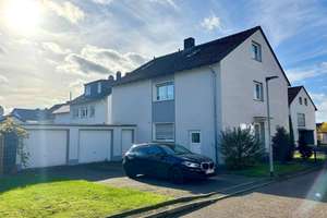 Langfristig vermietete Wohnimmobilie mit solider Ausstattung in Bad Salzuflen! – Die vollständige Adresse der Immobilie erhältst du vom Anbieter., 32108 Bad Salzuflen – Vorschaubild 1