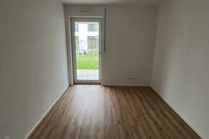 Moderne 2-Zimmer Gartenwohnung mit EBK am Ortspark – München (Kreis) – Vorschaubild 5