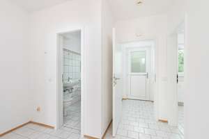 Bezugsfreie, helle Wohnung in Rüttenscheid – Die vollständige Adresse der Immobilie erhältst du vom Anbieter., 45130 Rüttenscheid, Essen – Vorschaubild 2
