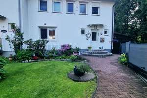 Norderstedt - Verträumtes Zuhause im Grünen in direkter Nähe Hamburgs – Die vollständige Adresse der Immobilie erhältst du vom Anbieter., 22850 Norderstedt – Vorschaubild 4
