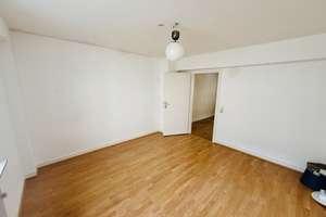 Modernisierte 3-Zimmer-Wohnung mit Loggia, Garage & großem Potenzial in Köln Sülz – Nikolausstraße 125, 50937 Sülz, Köln – Vorschaubild 32