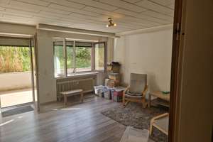 Nachmieter gesucht: 2 Zimmer mit 40 m² Terrasse in ruhiger Seitenstraße