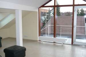 Helles 2-Zimmer Dachstudio mit Balkon in Schwaig – Brahmsstrasse 13, 90571 Schwaig bei Nürnberg – Vorschaubild 12