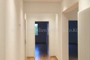 Schöne Altbau-Wohnung mit Balkon 
- Nähe Theater - – Die vollständige Adresse der Immobilie erhältst du vom Anbieter., 38102 Östliches Ringgebiet, Braunschweig – Vorschaubild 3