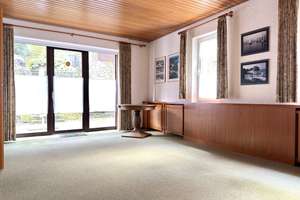 Ein - Zweifamilienhaus mit zusätzlicher Einliegerwohnung  #Doppelgarage #Garten – Die vollständige Adresse der Immobilie erhältst du vom Anbieter., 55743 Idar-Oberstein – Vorschaubild 13