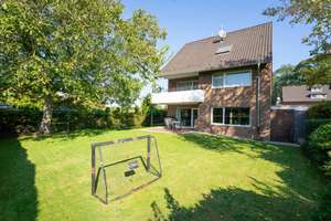 Freistehendes Raumwunder in Krefeld mit viel Platz und Sonnengarten in ruhiger Lage! – Die vollständige Adresse der Immobilie erhältst du vom Anbieter., 47803 Kempener Feld/Baackeshof, Krefeld – Vorschaubild 11