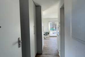 City-Apartment mit Luxusausstattung, Balkon und Tiefgaragenstellplatz – Schleißheimer Straße 433, 80935 München – Vorschaubild 4