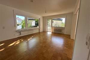 Renovierte 3,5-Zimmer-Wohnung in begehrter Toplage am Killesberg! – Die vollständige Adresse der Immobilie erhältst du vom Anbieter., 70192 Killesberg, Stuttgart – Vorschaubild 2