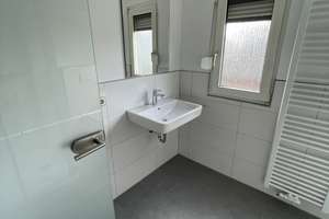 gemütliche Wohnung im DG in TOP Lage – Neustr. 54, 46236 Stadtmitte, Bottrop – Vorschaubild 2