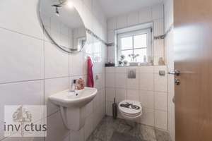 Wohnen mit Stil: Großzügiges Haus mit 6 Zimmern, Wintergarten, Doppelgarage, Kamin & Einliegerwhg! – Die vollständige Adresse der Immobilie erhältst du vom Anbieter., 74211 Leingarten – Vorschaubild 16