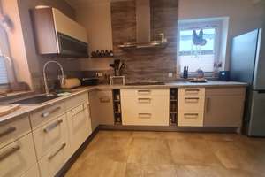 Stilvolles Einfamilienhaus mit Photovoltaikanlage und Doppelgarage in Bitburg! – Die vollständige Adresse der Immobilie erhältst du vom Anbieter., 54634 Bitburg – Vorschaubild 9