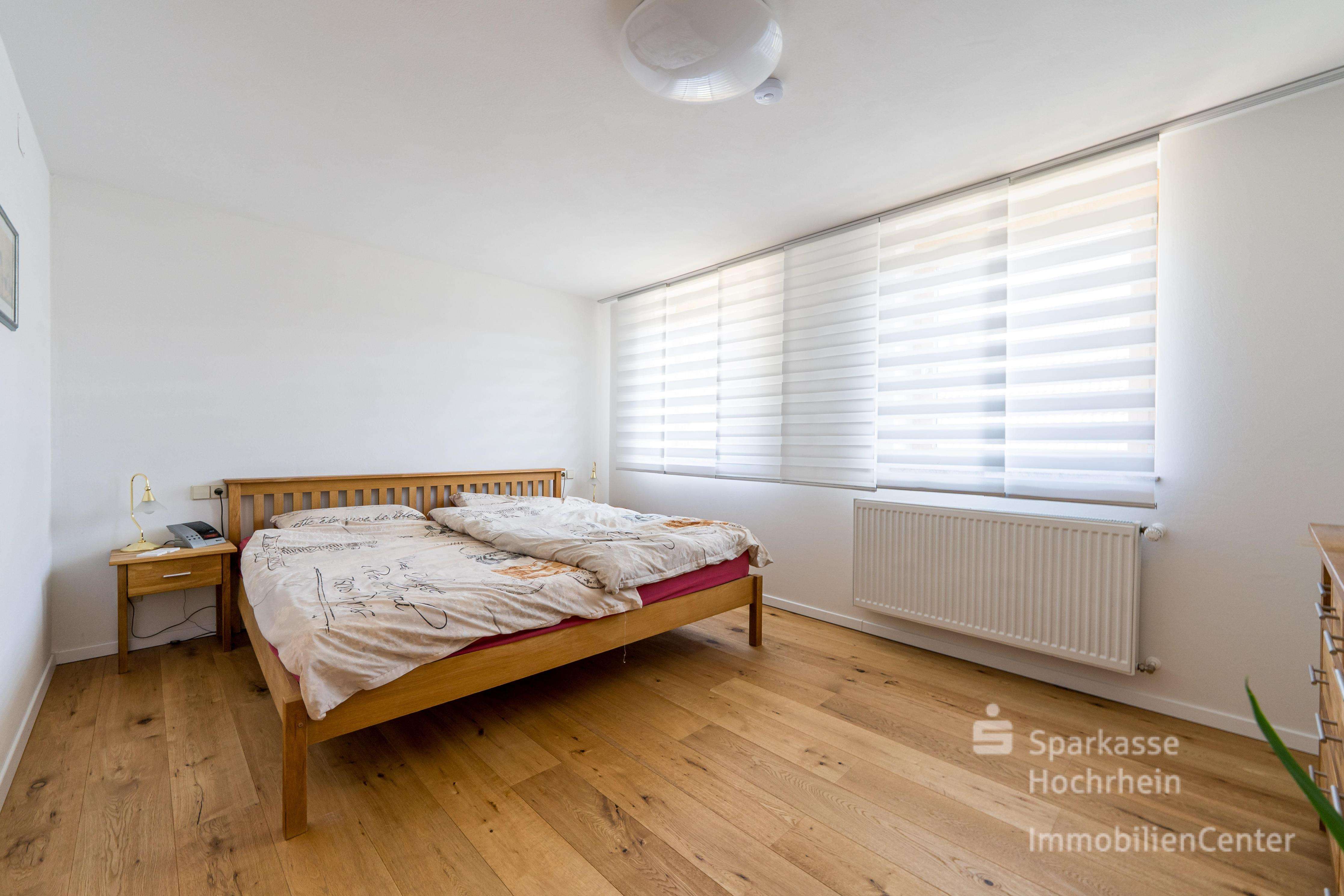 Immobilie in Herrischried - Viel Raum für Ihr Leben - Charmantes Landhaus mit drei Wohneinheiten und großem Grundstück - Bild 0