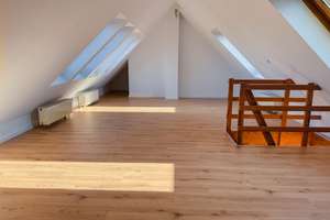 Attraktives Wohnen in Wellsee – Familienfreundliche 4-Zimmer-Maisonettewohnung mit Balkon und Garage – Segeberger Landstraße 171, 24145 Wellsee, Kiel – Vorschaubild 8