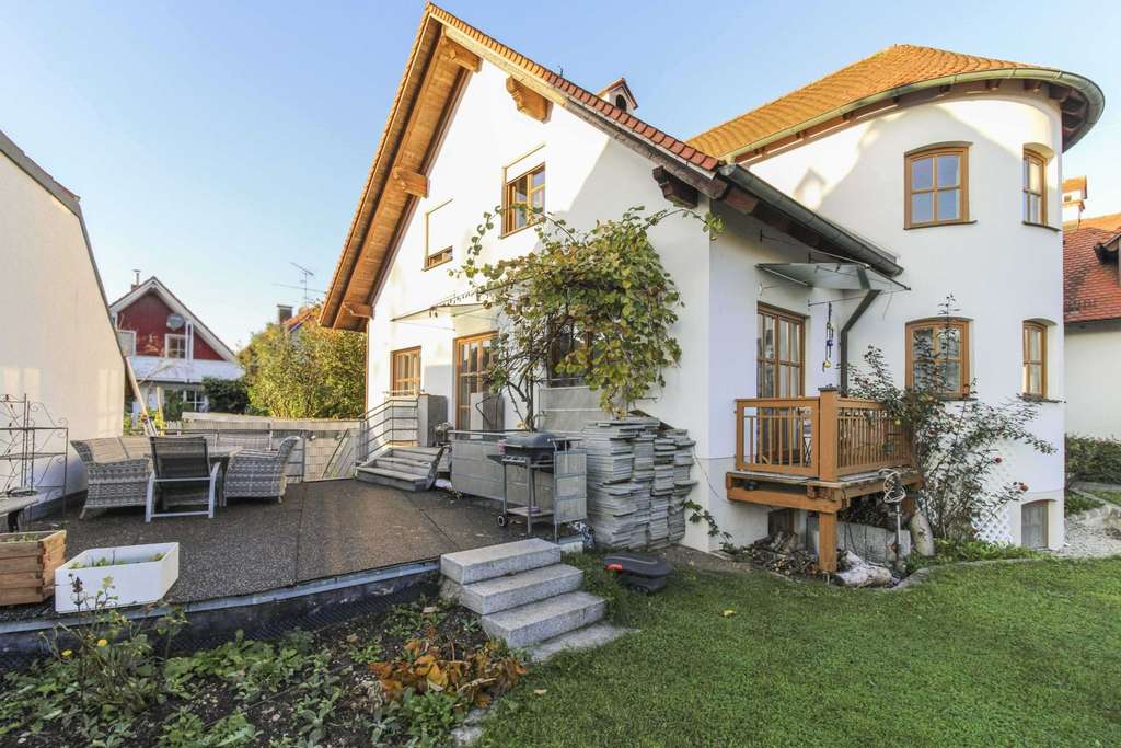 Immobilie in Affing - Exklusiv & ruhig: Hochwertige 8-Zi-Doppelhaushälfte mit bester Verkehrsanbindung - Bild 2