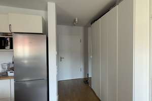 Nachmieter gesucht Alltagstaugliche 2-Zimmer-Wohnung mit Balkon in Berlin – Die vollständige Adresse der Immobilie erhältst du vom Anbieter., 12439 Niederschöneweide, Berlin – Vorschaubild 4