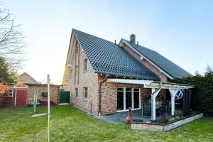 Ein junges Zuhause in attraktiver Lage! – *gepflegte Doppelhaushälfte in Riesenbeck* – Die vollständige Adresse der Immobilie erhältst du vom Anbieter., 48477 Hörstel – Vorschaubild 2