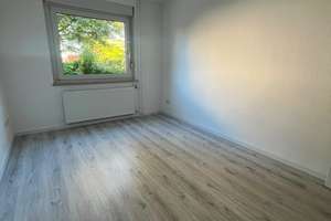 Frisch renovierte 3-Zimmer-Erdgeschosswohnung mit gr. Balkon in ruhiger Lage – Beisingstr.,  Bochum – Die vollständige Adresse der Immobilie erhältst du vom Anbieter., 44807 Riemke, Bochum – Vorschaubild 3