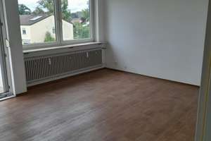 Helle 3-Zimmer-Wohnung mit Balkon im 1. OG in Kronach – Die vollständige Adresse der Immobilie erhältst du vom Anbieter., 96317 Kronach – Vorschaubild 8