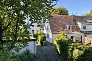 Katip | Einfamilienhaus & Doppelhaushälfte in Hammerschmiedes Bestlage zu verkaufen – viel Potenzial – Die vollständige Adresse der Immobilie erhältst du vom Anbieter., 86169 Hammerschmiede, Augsburg – Vorschaubild 48