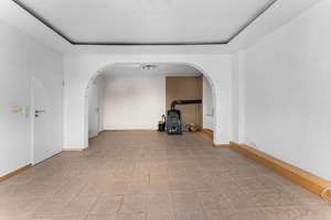Großzügige 2,5-Zimmer-Wohnung mit Kamin, modernisiertem Bad & Potenzial – Die vollständige Adresse der Immobilie erhältst du vom Anbieter., 28237 Lindenhof, Bremen – Vorschaubild 4