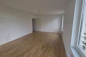Lichtdurchflutete, modernisierte 2‑Zimmer‑Wohnung – Nymphenburger Straße 77, 80636 St. Vinzenz, München – Vorschaubild 5