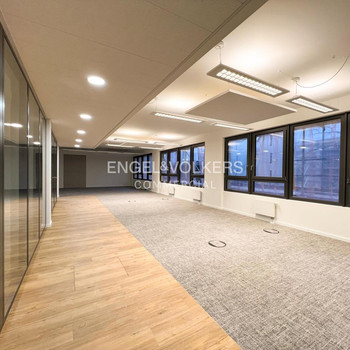 Flexibles Arbeiten im attraktiven Neubau