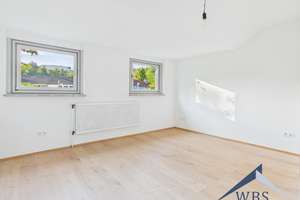 Frisch sanierte 3-Zimmer-Dachgeschosswohnung mit großzügiger Wohnküche und Gemeinschaftsgarten – Halfmannswiese 63, 44879 Dahlhausen, Bochum – Vorschaubild 5