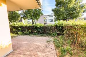 Helle 2-Zimmer-Gartenwohnung mit großem Südwest-Eckgarten in Ingolstadt – Die vollständige Adresse der Immobilie erhältst du vom Anbieter., 85049 Friedrichshofen-Hollerstauden, Ingolstadt – Vorschaubild 10