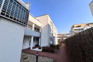 Neuwertige 3-Zi-Traumwohnung in absolut ruhiger, sehr beliebter Wohnlage in Nürnberg-Eibach – Die vollständige Adresse der Immobilie erhältst du vom Anbieter., 90451 Röthenbach Ost, Nürnberg – Vorschaubild 9