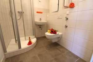 2-Raumwohnung mit Dusche und Balkon – Irkutsker Straße 83, 9119 Kappel, Chemnitz – Vorschaubild 1