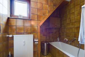 Helle DG-Wohnung für 
den ruhigen Single - das ruhige Paar – Die vollständige Adresse der Immobilie erhältst du vom Anbieter., 71384 Weinstadt – Vorschaubild 7