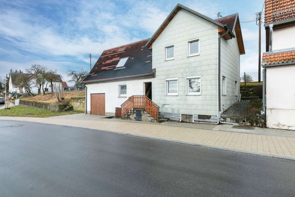 Immobilie in Blaubeuren - Gestalten Sie Ihr neues Zuhause nach eigenen Vorstellungen - Bild 0