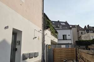 Sehr schönes 9-Parteien-Haus in der Altstadt zu verkaufen – Die vollständige Adresse der Immobilie erhältst du vom Anbieter., 53111 Nordstadt, Bonn – Vorschaubild 4