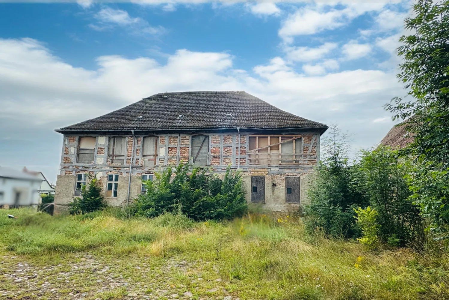 Wohnturm & Herrenhaus – ein Denkmal mit Charakter sucht neue Hüter, Oberhavel Kreis – Bild 4