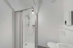 Elegante Wohnung mit Terrasse in Düsseldorf-Friedrichstadt – Die vollständige Adresse der Immobilie erhältst du vom Anbieter., 40215 Friedrichstadt, Düsseldorf – Vorschaubild 10