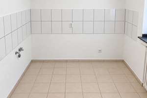 Zwei Zimmer in Düsseldorf: Helle Wohnung mit Balkon – 40595 Garath, Düsseldorf – Vorschaubild 7