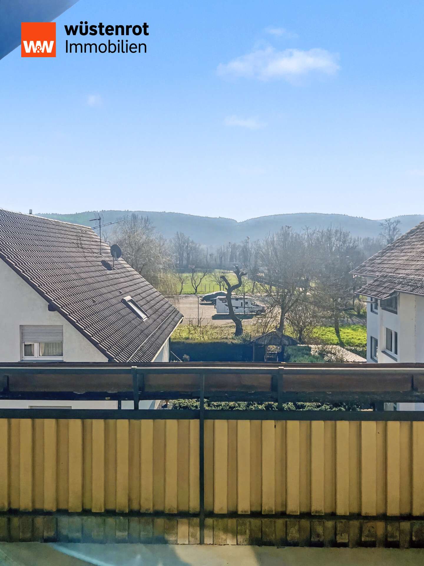 Immobilie in Ettlingen - 3-Familienhaus mit schönem Garten + 3 Garagen in ruhiger Lage (Bruchhausen) - Bild 4