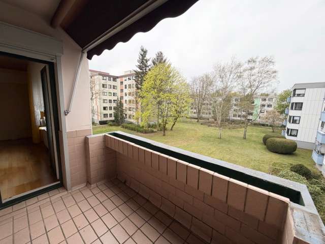 """ ALTWARMBÜCHEN """ lichtdurchfl. 3-Zi-Wohnung in kleiner Einheit!! Balkon!!!, Hannover Kreis – Bild 3