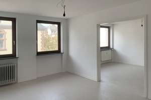 Schöne 3-Zimmer-Wohnung mit Balkon und Aufzug in Wiesbaden – Die vollständige Adresse der Immobilie erhältst du vom Anbieter., 65185 Mitte, Wiesbaden – Vorschaubild 3