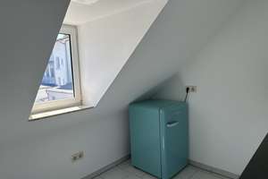 Wohnen mit Charakter: Kompakte Wohnung in Wiesbaden-Schierstein – Alfred-Schumann-Straße 25, 65201 Schierstein, Wiesbaden – Vorschaubild 4