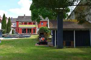 Stattliches Hofgut 7 Zimmer, 274 qm, 3 Bäder, EBK, Sauna, Pool, Garten, Nebengeb. und 1.947 m² Grund – Karlsruhe (Kreis) – Vorschaubild 2