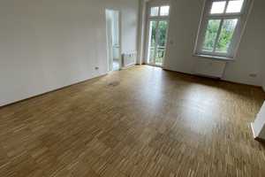 1. OG/ großes Wohnzimmer + Balkon / Stellplatz mögl. ! – Palmstraße 8, 9130 Chemnitz – Vorschaubild 1