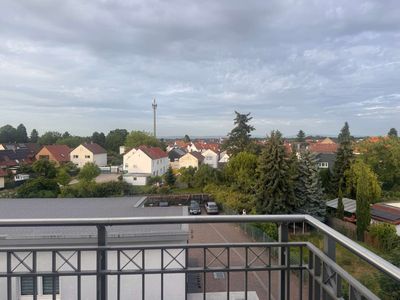 Barrierefrei ! 3 Zimmerwohnung mit Blick über Schifferstadt