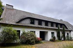 🏡 BIETERVERFAHREN – Repräsentative Landhausvilla auf parkähnlichem Grundstück in Bestlage! – Die vollständige Adresse der Immobilie erhältst du vom Anbieter., 47800 Bockum, Krefeld – Vorschaubild 2