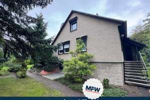 Raum & Gartenidylle – gepflegtes Zuhause mit Potenzial