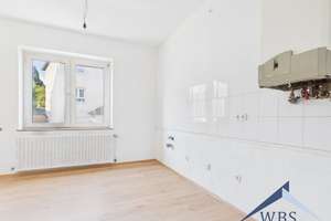 Helle Hochparterrewohnung mit großzügiger Wohnküche und Gemeinschaftsgarten – Halfmannswiese 39, 44879 Dahlhausen, Bochum – Vorschaubild 4